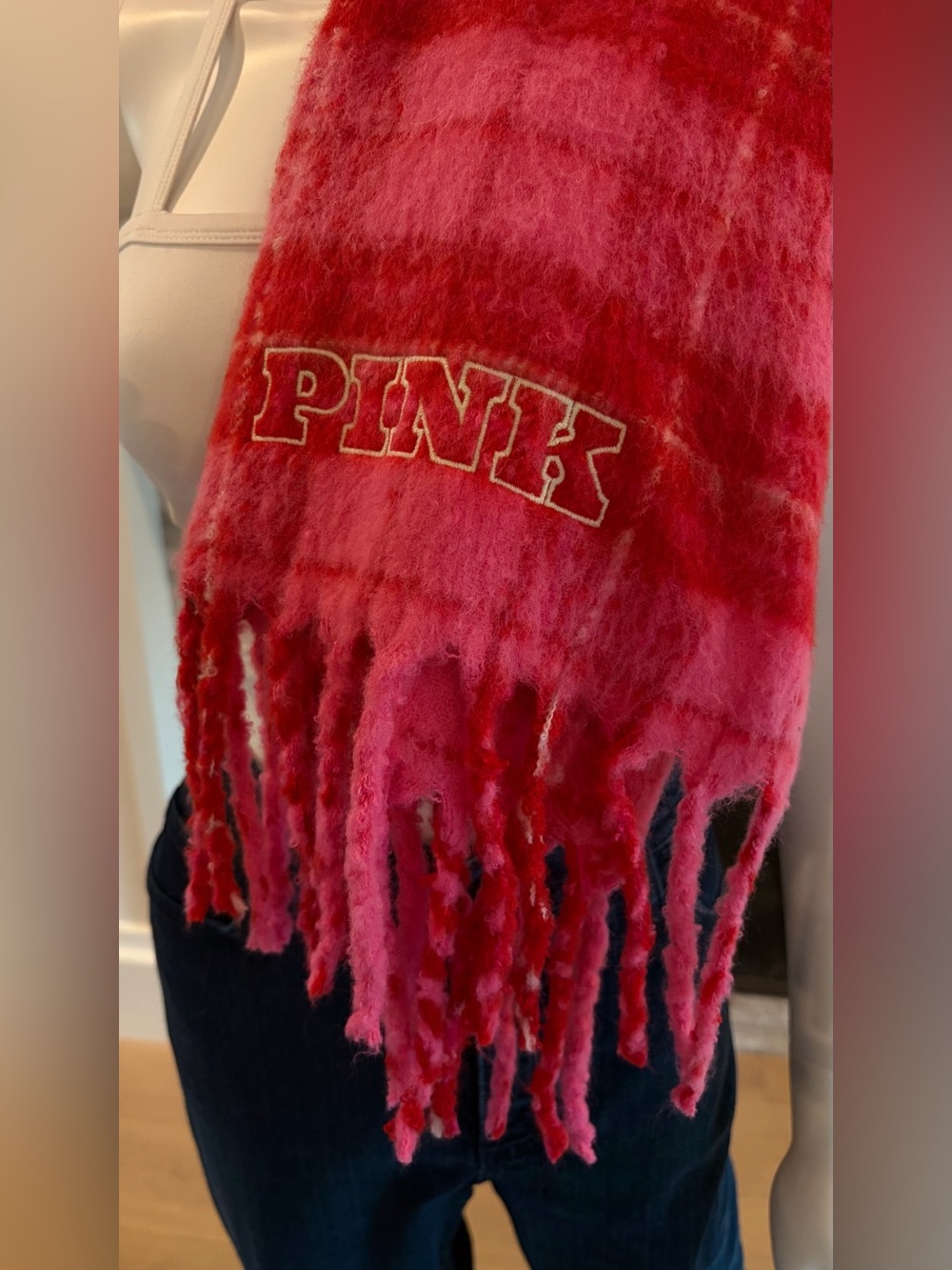 PINK Victoria’s Secret – Preppy Plaid Christmas Scarf 🎀🎄 in Hotpink & Red - Picture 3 of 8